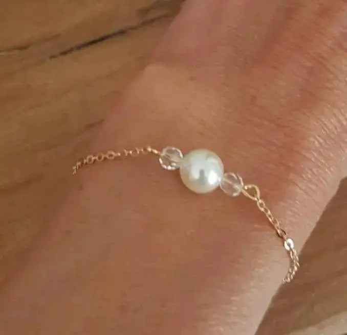 Bracelet De Mariée Fin- Bracelet Une Perle- Bijou De Mariée: Nacré Blanc / Doré L'atelier du 6