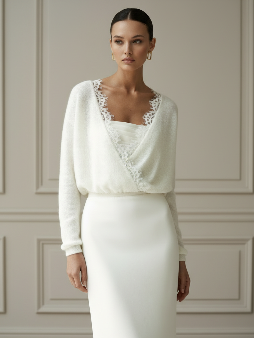 Pull de mariée ivoire, coupe blousante resserrée à la taille