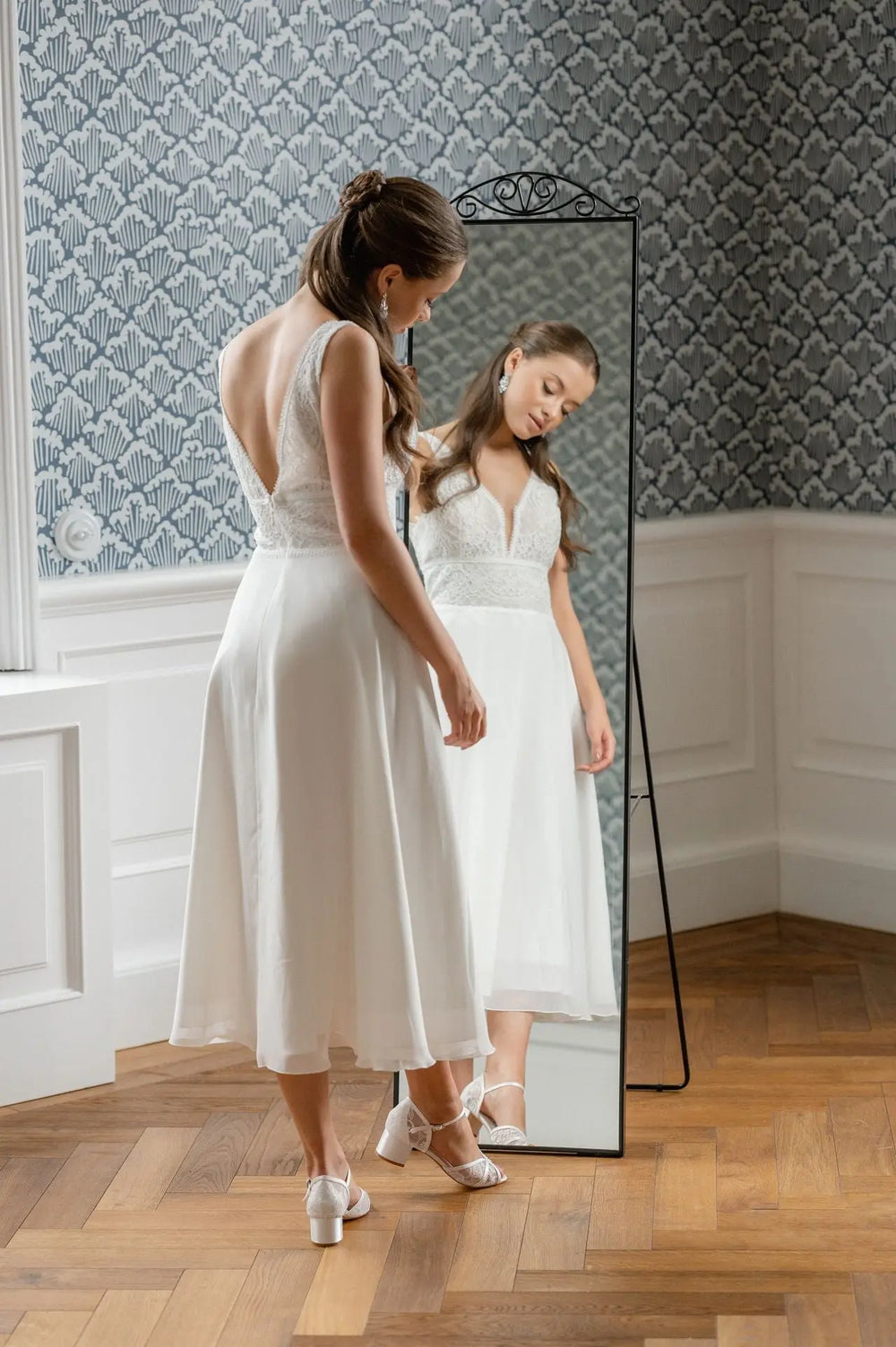 LINDSEY – SANDALES DE MARIÉE SATIN & DENTELLE IV0IRE G.Westerleigh
