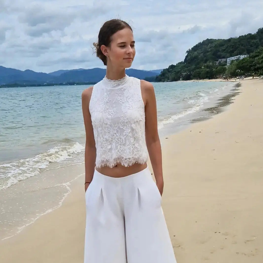 MAGNOLIA – BOLÉRO DENTELLE FRANÇAISE COL HAUT Novias