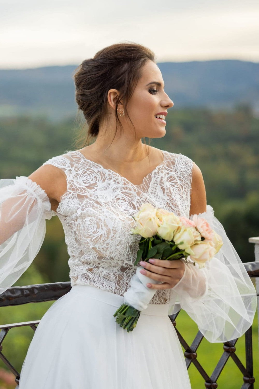 Manches amovibles de mariée Tadea SL1 tulle poignets boutonnés Novias