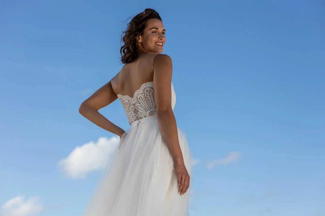 NOLA – BODY BUSTIER DE MARIÉE DENTELLE DÉCOLLETÉ CŒUR – BD41 Novias