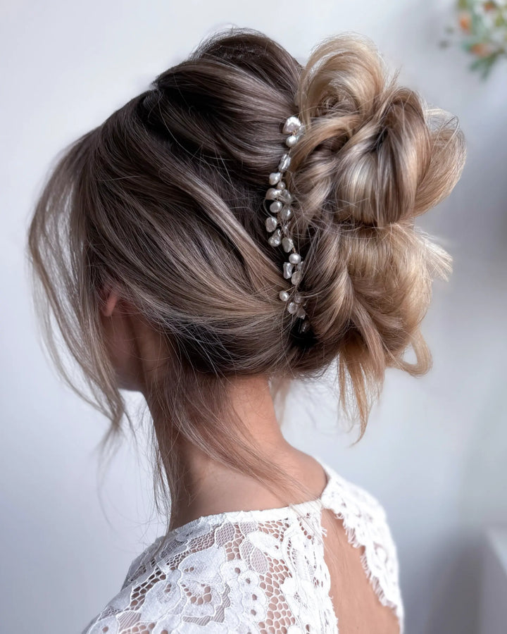 Nova Hairvine Or - bijou de cheveux de mariée SallyJaneBridal