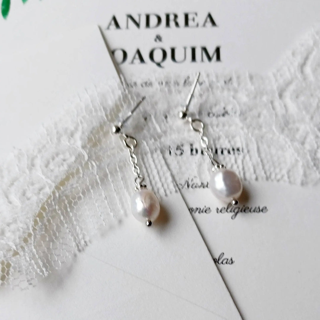 OMBELINE - Perles d'oreilles mariage- perles d'eau douce: Perle blanche / Argenté L'atelier du 6