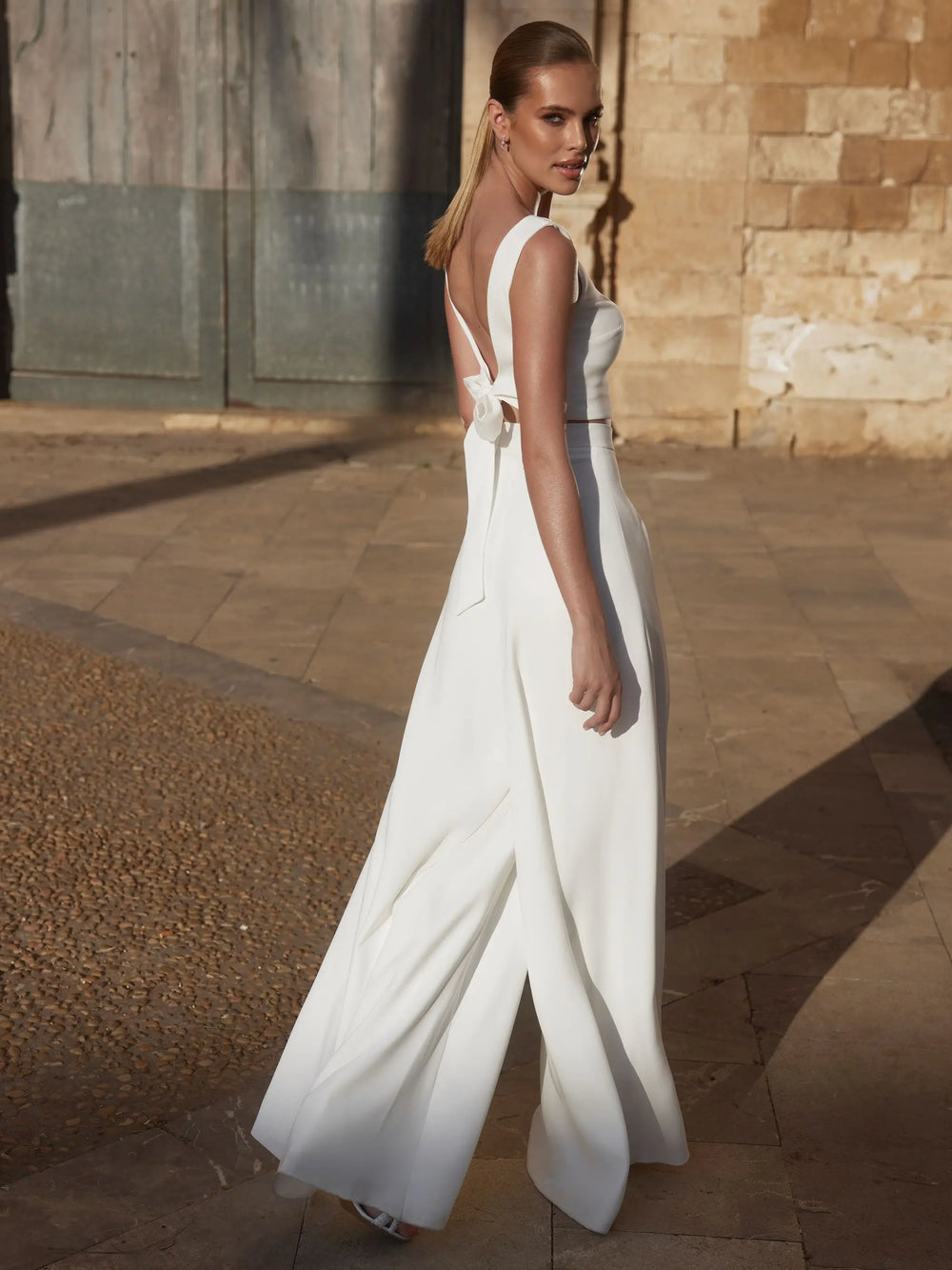 PANTALON DE MARIÉE EZRA EN CRÊPE STRETCH – COUPE TRAPÈZE ÉLÉGANTE Bianco Evento