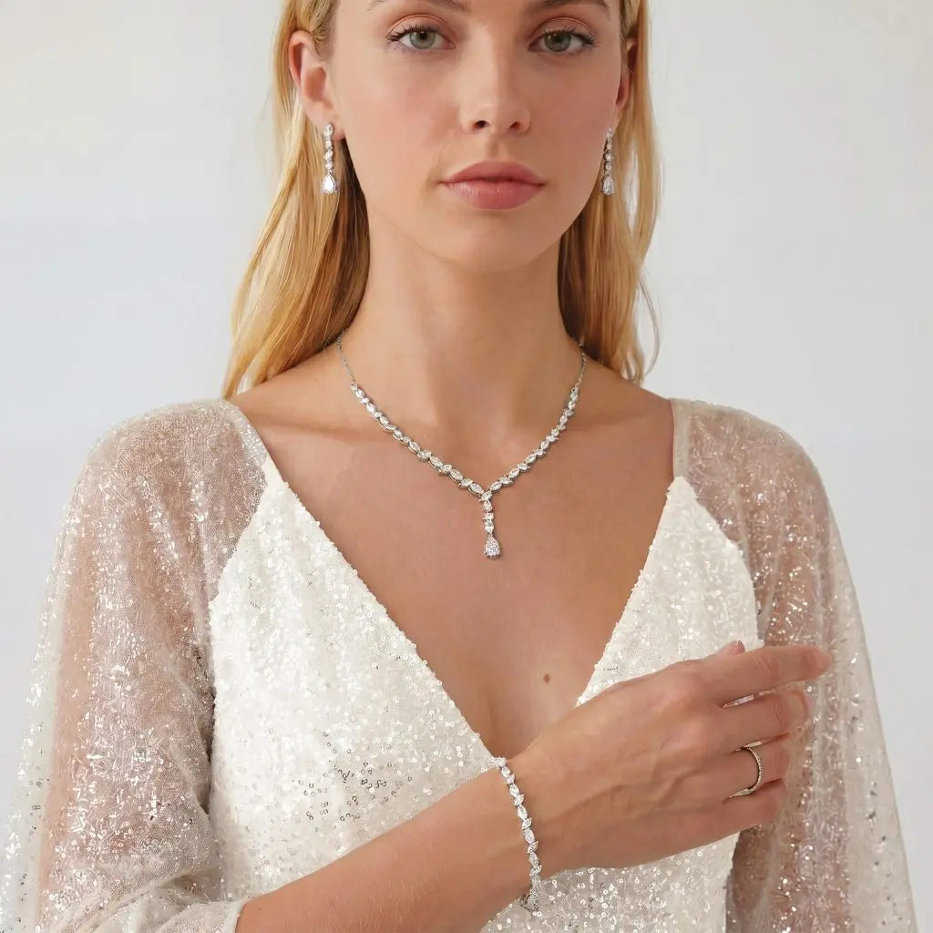 PARURE BIJOUX MARIÉE CRISTAUX MARQUISE RHODIUM – ANDORRA Ivory and co