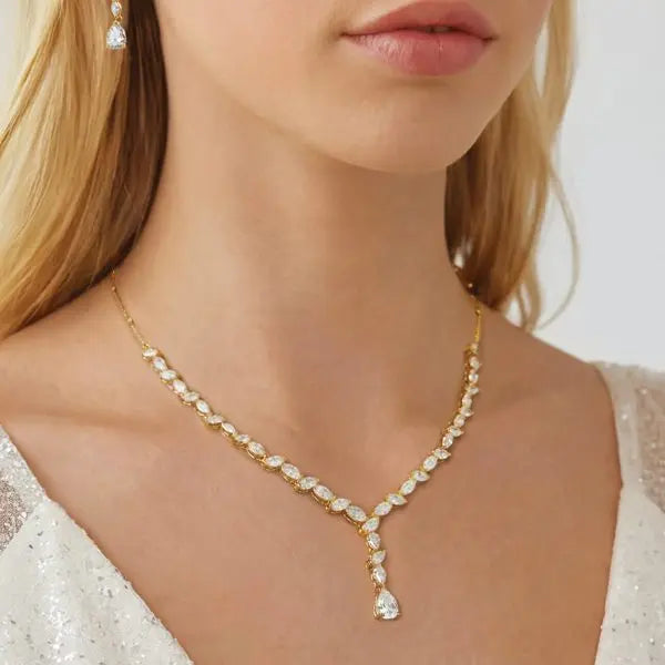 PARURE BIJOUX MARIÉE CRISTAUX MARQUISE RHODIUM – ANDORRA Ivory and co