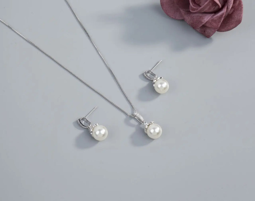 PARURE BIJOUX PERLES & CRISTAUX — N-A2017 G.Westerleigh