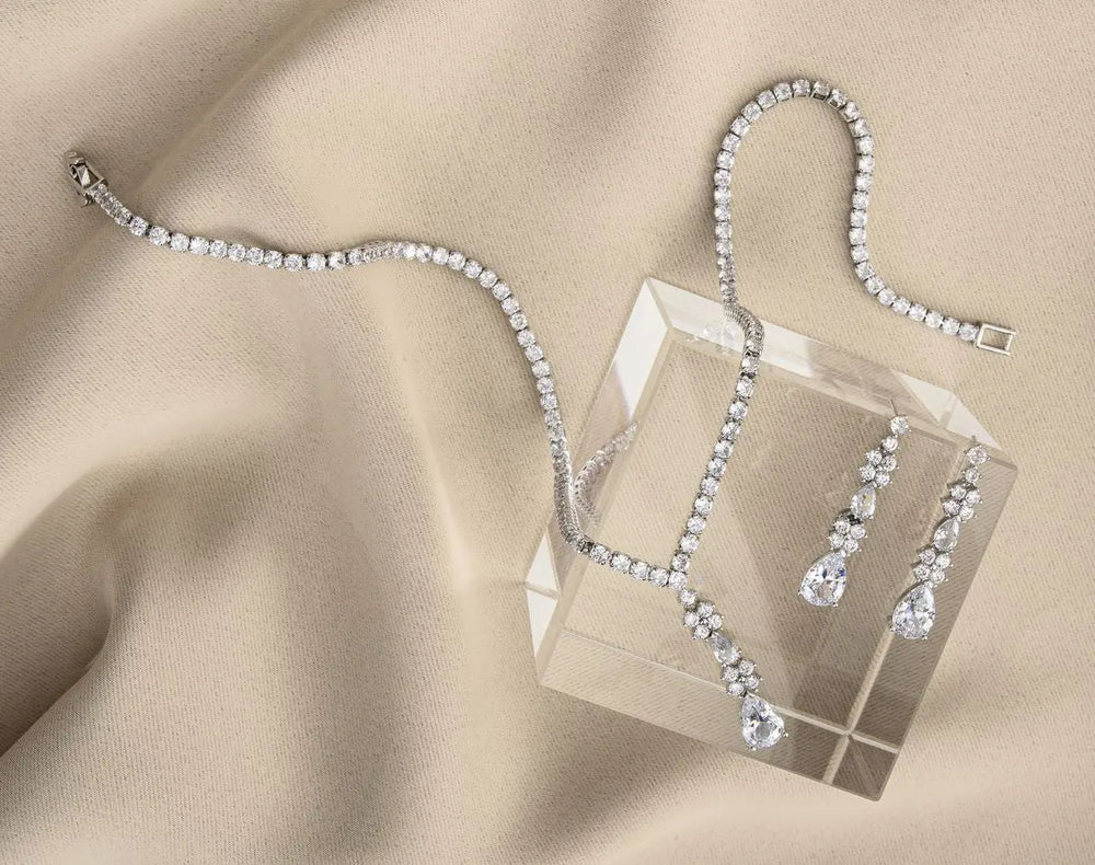 PARURE COLLIER + BOUCLES D'OREILLES EN CRISTAL NS0431 G.Westerleigh