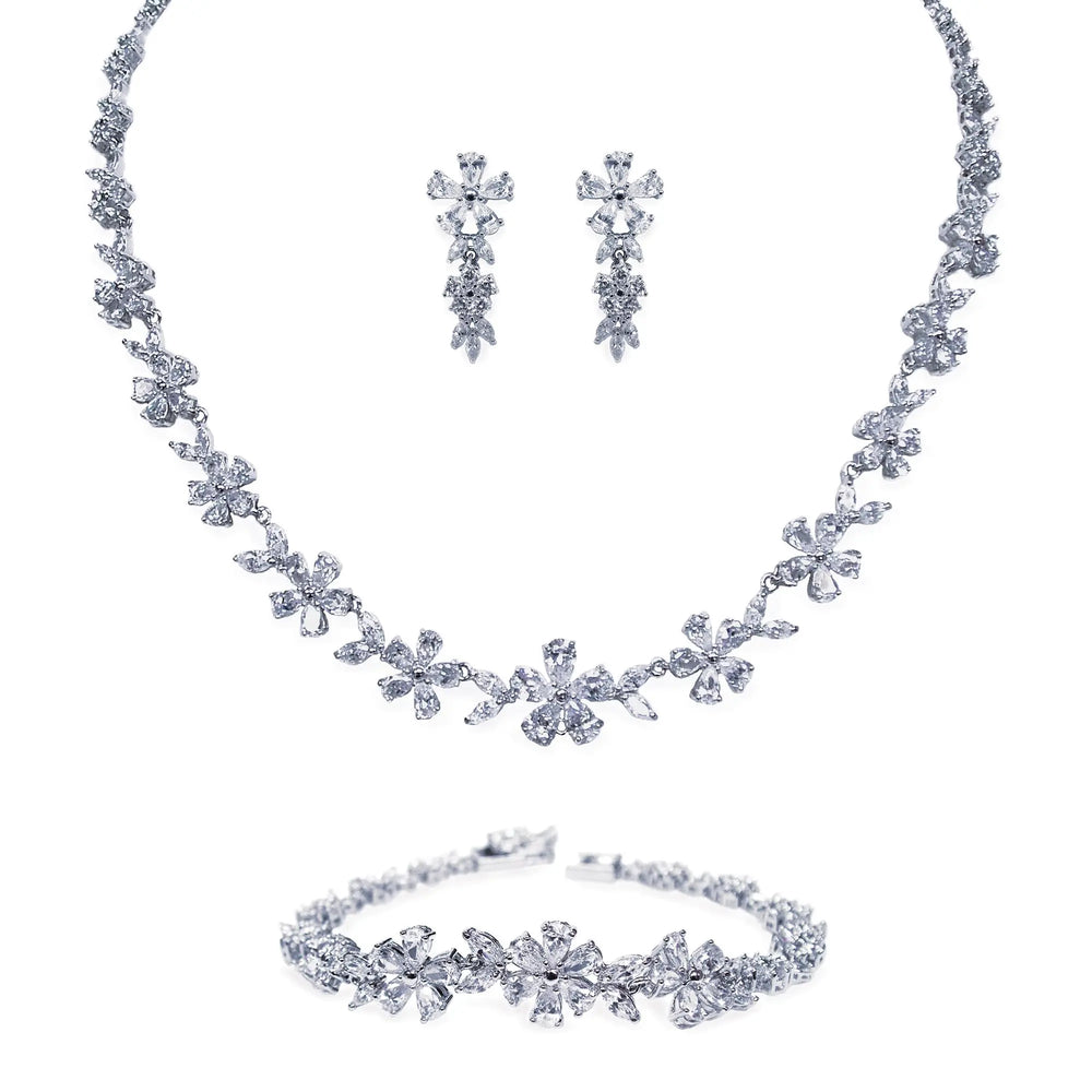 PARURE MARIÉE ZIRCONS FLORALE CHERISH Ivory and co