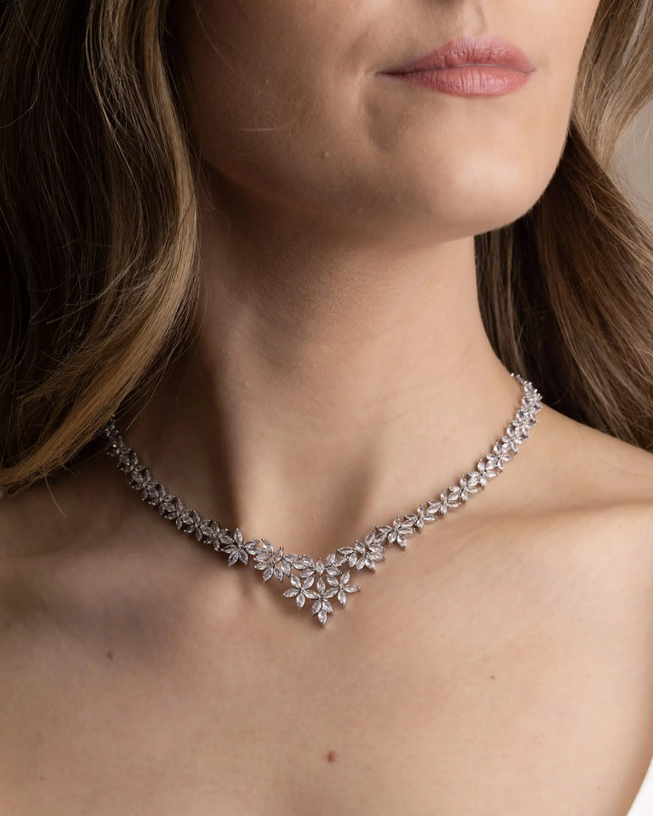 PARURE PALMER – FLEURS DE CRISTAUX MARQUISE & POIRE | PLATINE THE PERFECT BRIDAL COMPANY