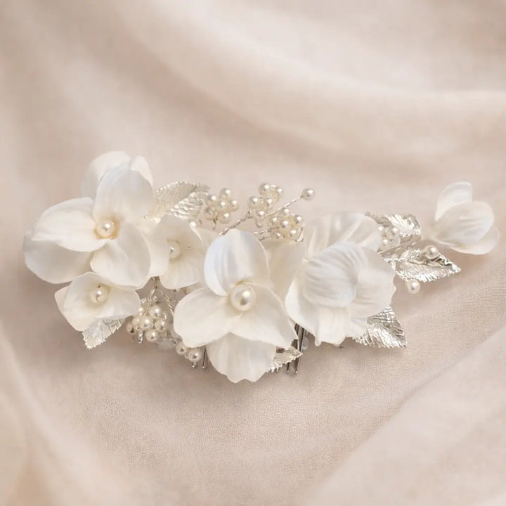 PEIGNE MARIÉE FLEURS EN TISSU & PERLES — FAIT MAIN — HC2258 ÉGLANTINE CRÉATIONS