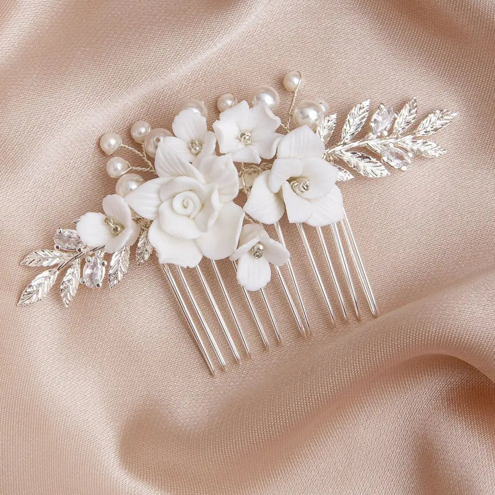 PEIGNE MARIÉE HC0429 FLEURS BLANCHES & PERLES – ARGENTÉ G.Westerleigh