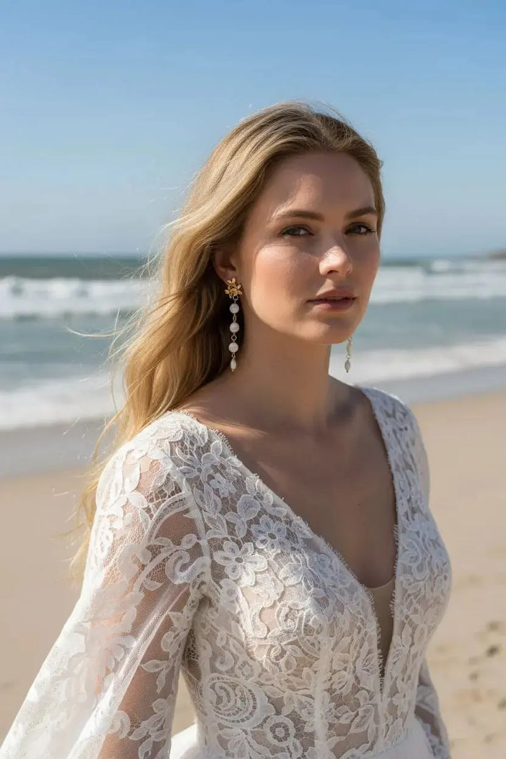 Pendantes mariée- palets et gouttes en nacre naturelle. : Doré L'atelier du 6