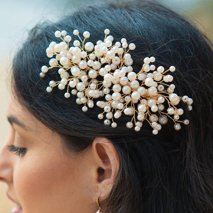 PINCE À CHEVEUX ASTRID – BARRETTE DE MARIÉE EN PERLES PLAQUÉ ARGENT, OR OU OR ROSE Ivory and co