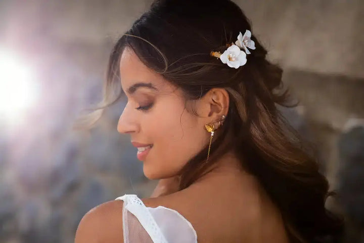 PINCE À CHEVEUX MARIÉE FEM – FLEURS CÉRAMIQUE, QUARTZ ROSE & PERLES (LOT DE 2) SallyJaneBridal