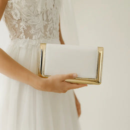 Pochette de mariée Zoe – satin ivoire et or