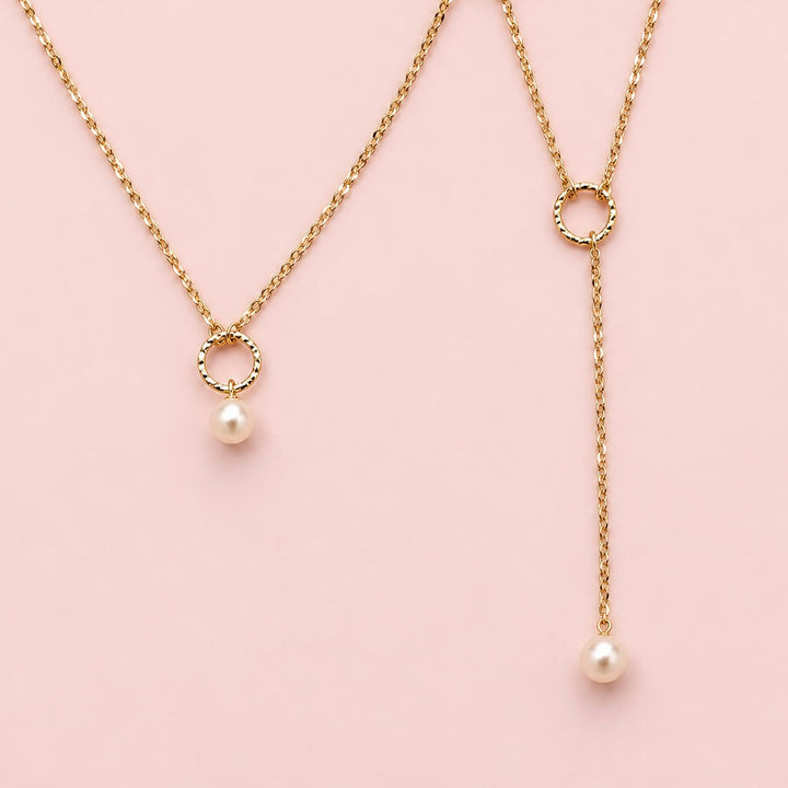 Parure de dos de mariée 18E145 – chaîne fine et perle nacrée Eglantine Créations