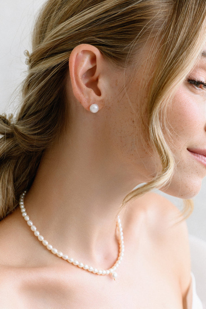 Parure de mariée NS1014 – collier ras-de-cou perles d'eau douce, dorée G.Westerleigh, photo portée 2