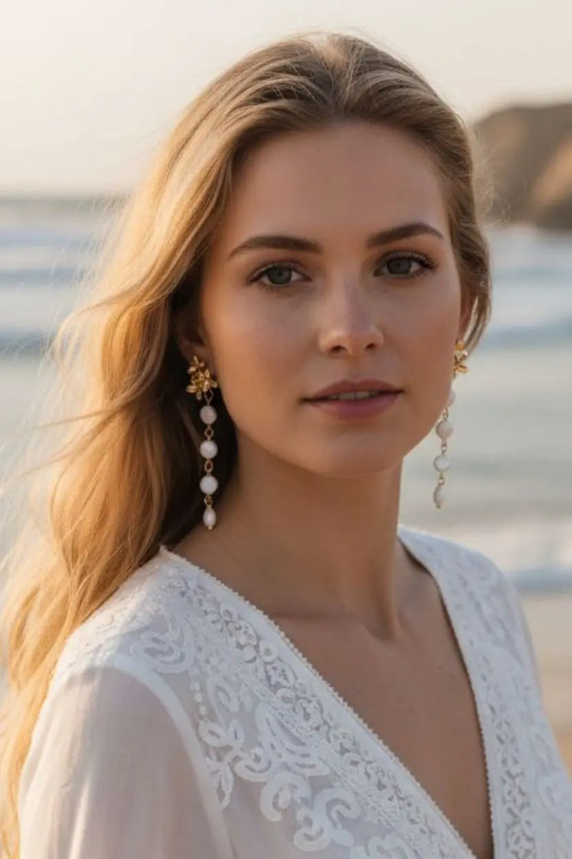 Pendantes mariée- palets et gouttes en nacre naturelle. : Doré L'atelier du 6