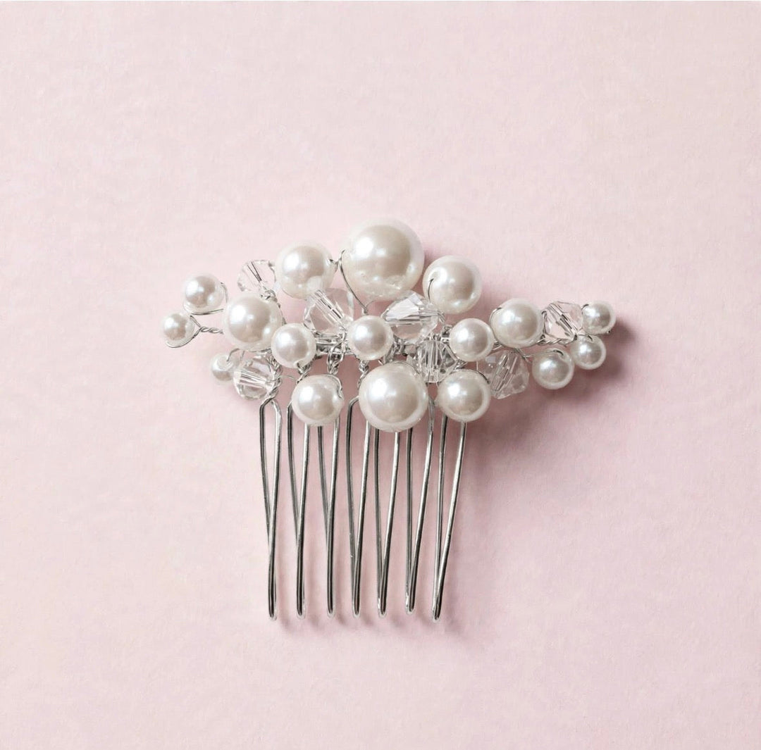 Petit peigne de mariée HC226446 – perles nacrées et cristaux Eglantine Créations