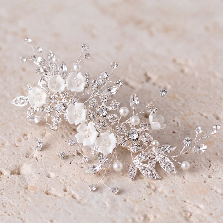 Pince de mariée HC1028 – fleurs blanches et cristaux, argent G.Westerleigh