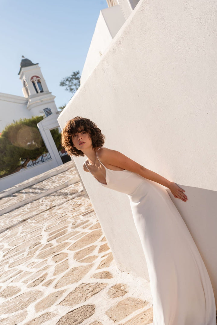 Robe courte de mariée Isabella D6, coupe droite