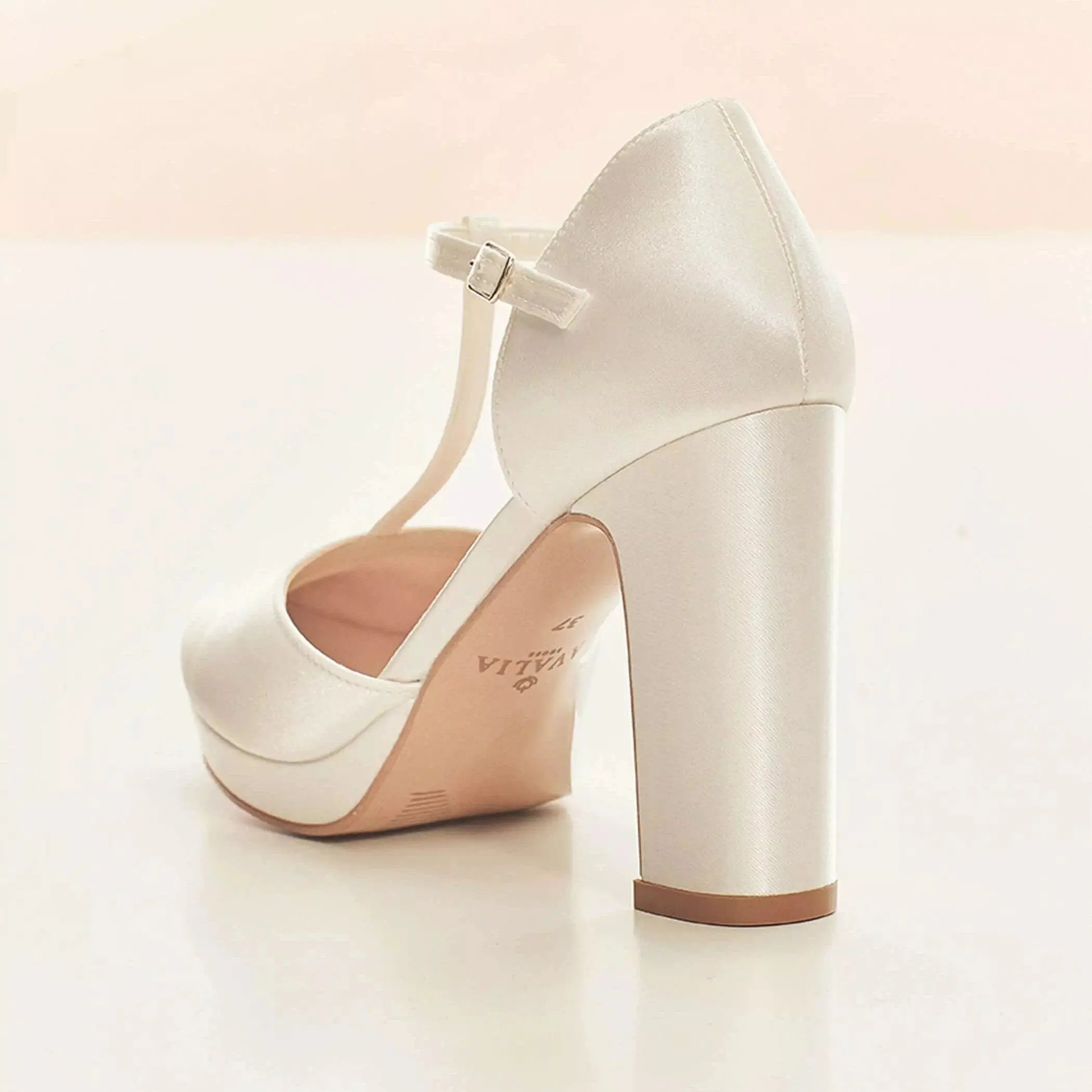 coco-avalia-bridal-shoes-4_1