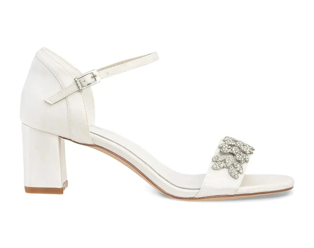 SANDALES DE MARIÉE LILIEN – CRISTAUX SCINTILLANTS ET TALON BLOC CONFORTABLE G.Westerleigh