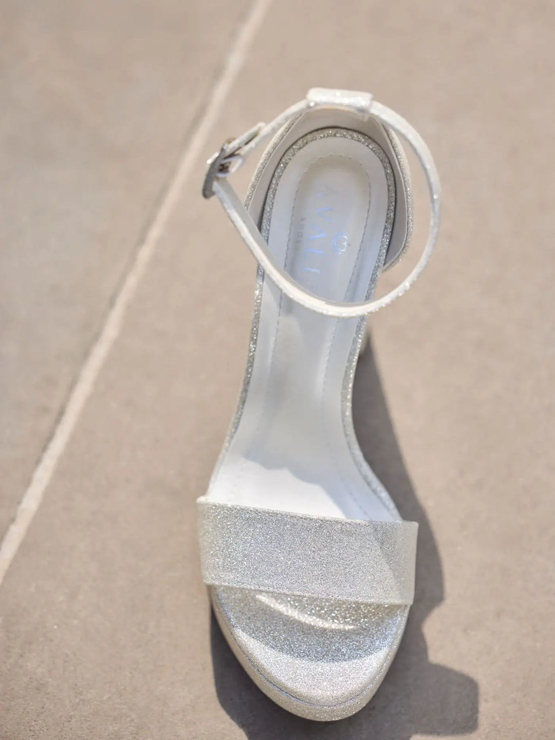 SANDALES DE MARIÉE VIVA – TALON LARGE 12 CM AVEC PLATEAU ET PAILLETTES AVALIA