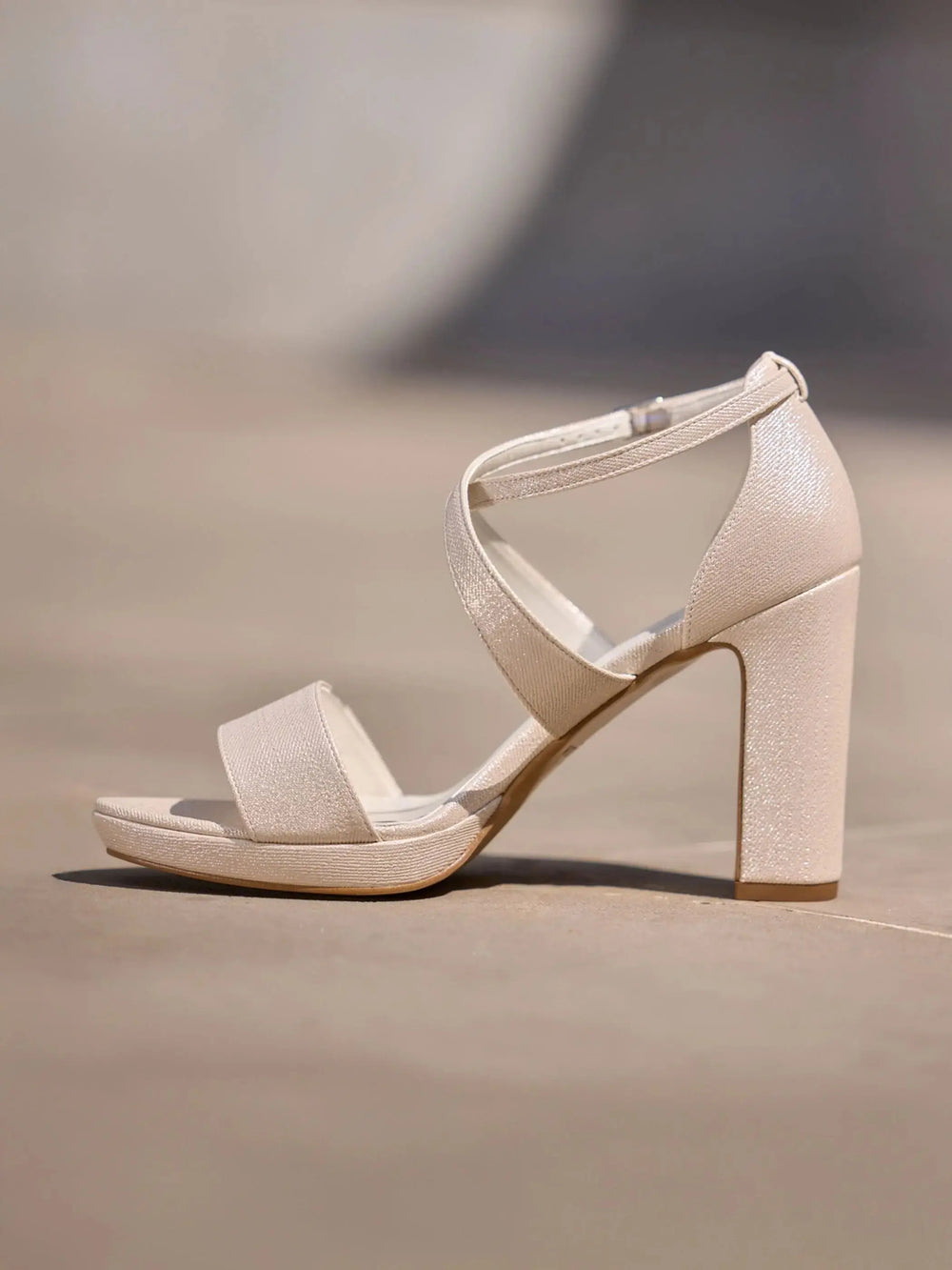 SANDALES DORÉES STORM – TALON BLOC 10,5 CM AVALIA
