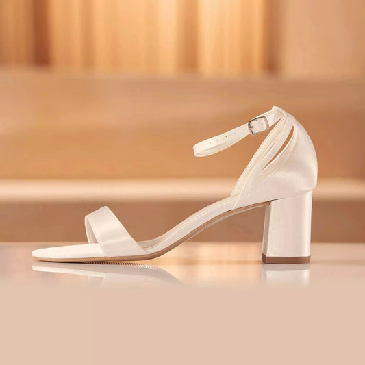 SANDALES MARIÉE EN SATIN TINA Avalia chaussures