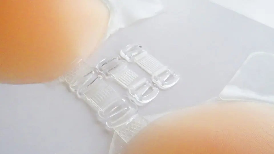 SOUTIEN-GORGE ADHÉSIF LIFTANT EN GEL – PÉTALES TRIANGULAIRES RÉGLABLES | BRA 23103 IVETTE BRIDAL