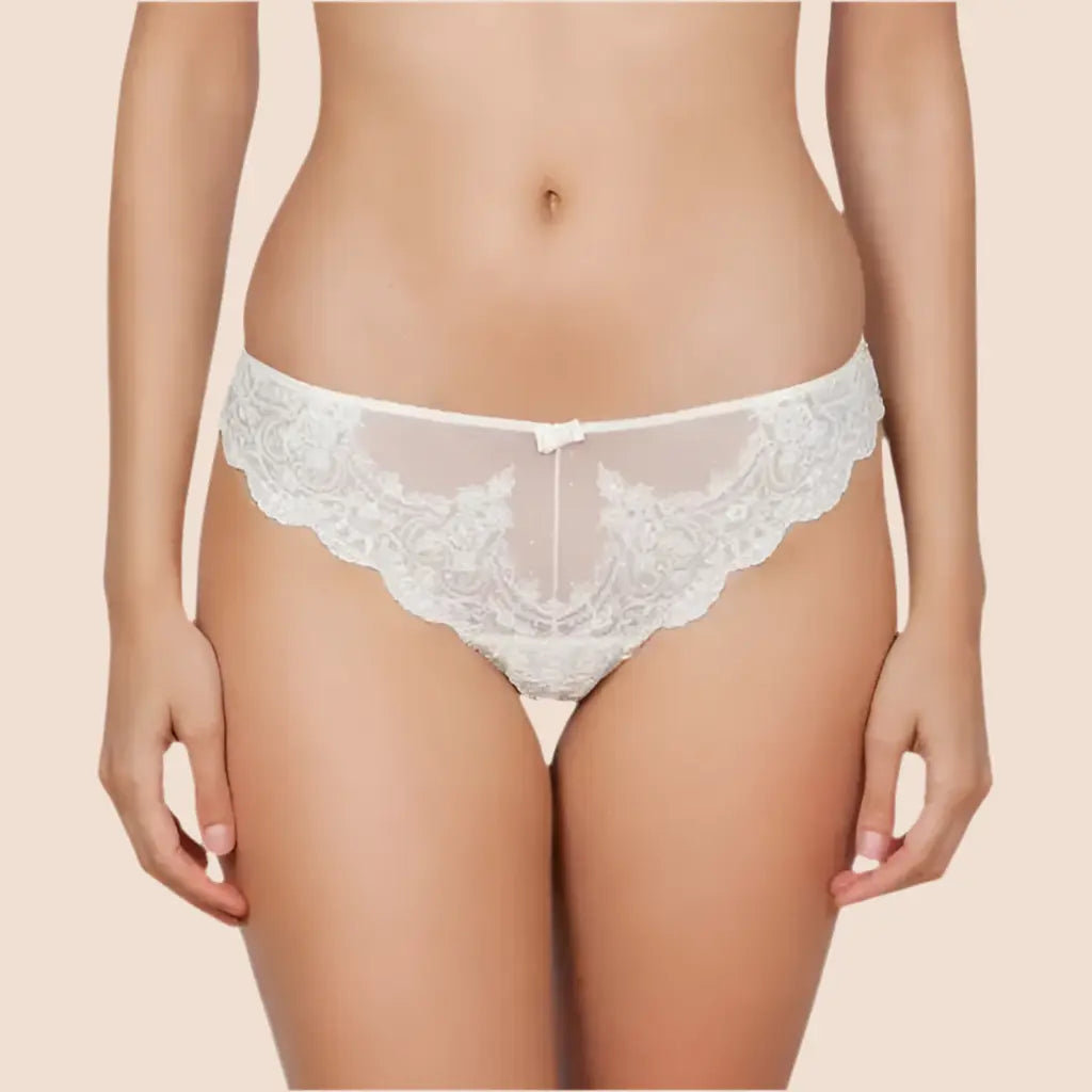 STRING BRÉSILIEN BRODÉ HERITAGE Yvette Bridal