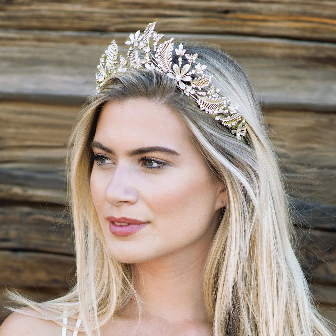 TIARE MARIAGE DARCIE – FLEURS ÉMAILLÉES & CRISTAUX Ivory and co