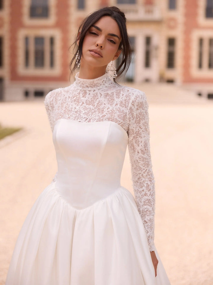 TOP DE MARIÉE EN DENTELLE COL MONTANT & MANCHES LONGUES – IVOIRE | E513 BIANCO EVENTO