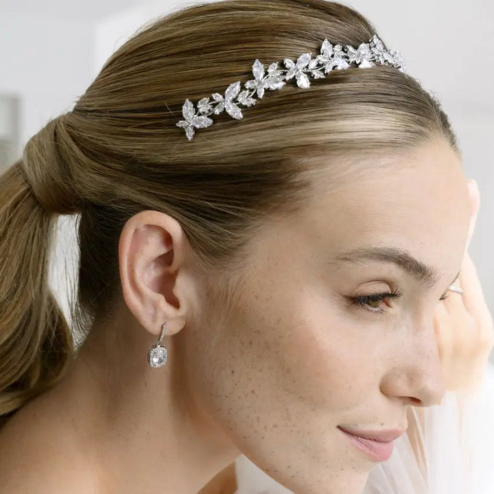 TR0088 – TIARA MARIÉE ZIRCONIUM RHODIÉ G.Westerleigh