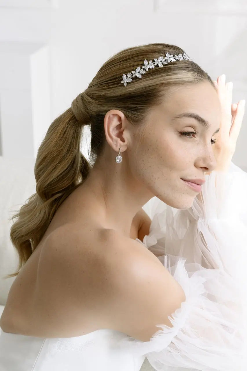 TR0088 – TIARA MARIÉE ZIRCONIUM RHODIÉ G.Westerleigh