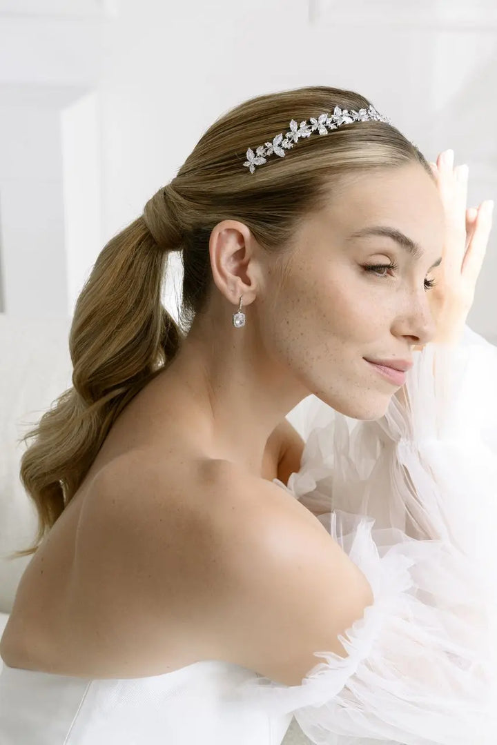 TR0088 – TIARA MARIÉE ZIRCONIUM RHODIÉ G.Westerleigh