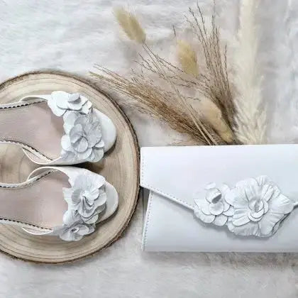 TUSCANY – SANDALES DE MARIÉE EN CUIR IVOIRE | FLEURS 3D & TALON 75 MM THE PERFECT BRIDAL COMPANY