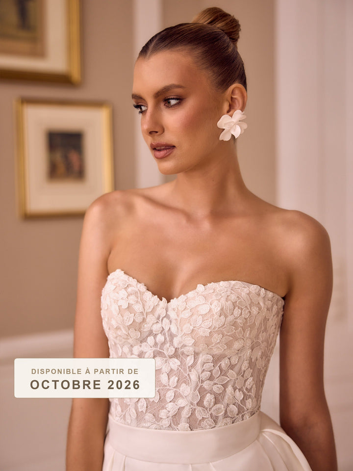 Top bustier de mariée E553 en dentelle brodée - disponible à partir d'octobre 2026