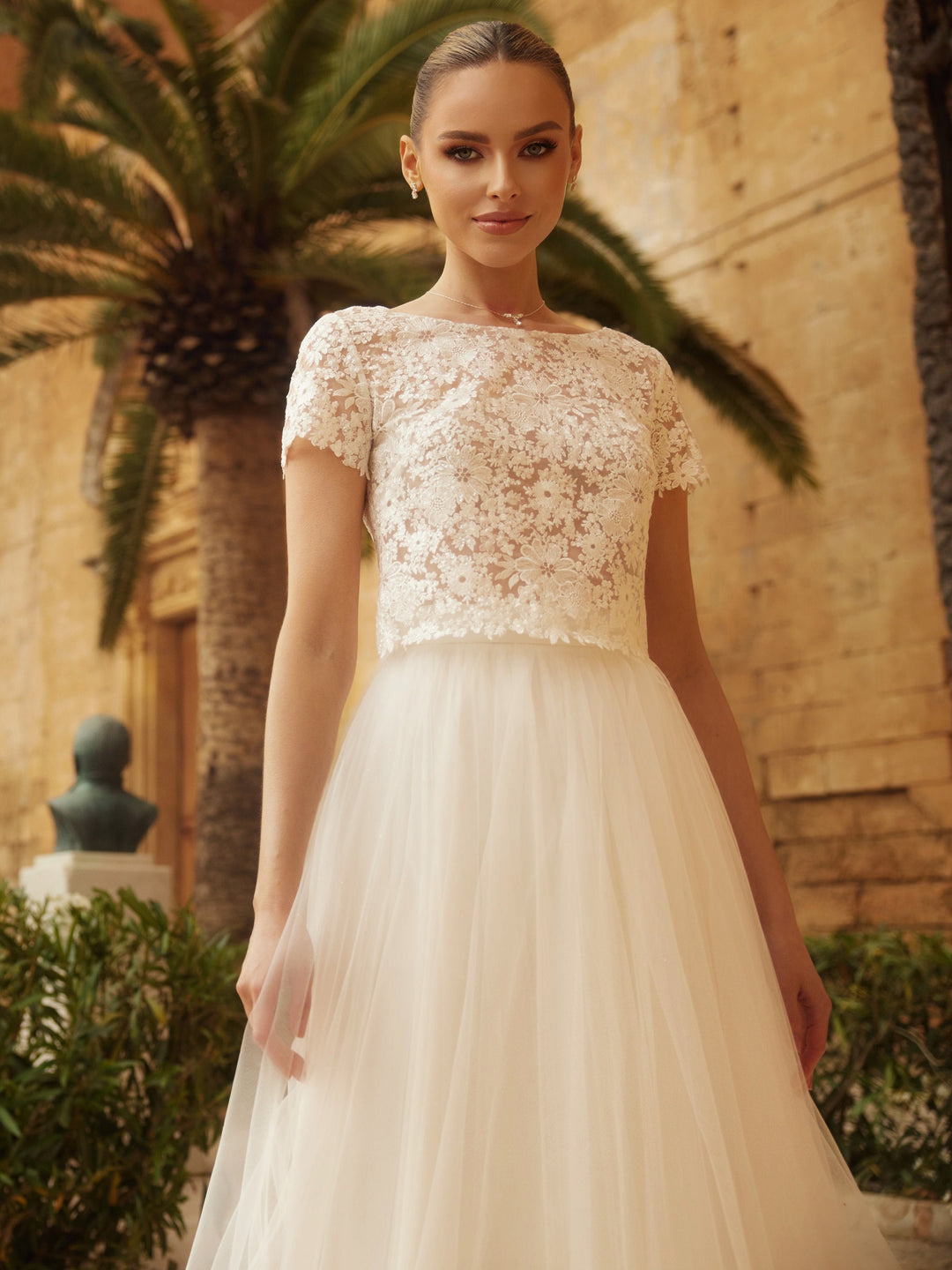 TOP DE MARIÉE E421 EN DENTELLE IVOIRE – VUE D’ENSEMBLE Bianco Evento