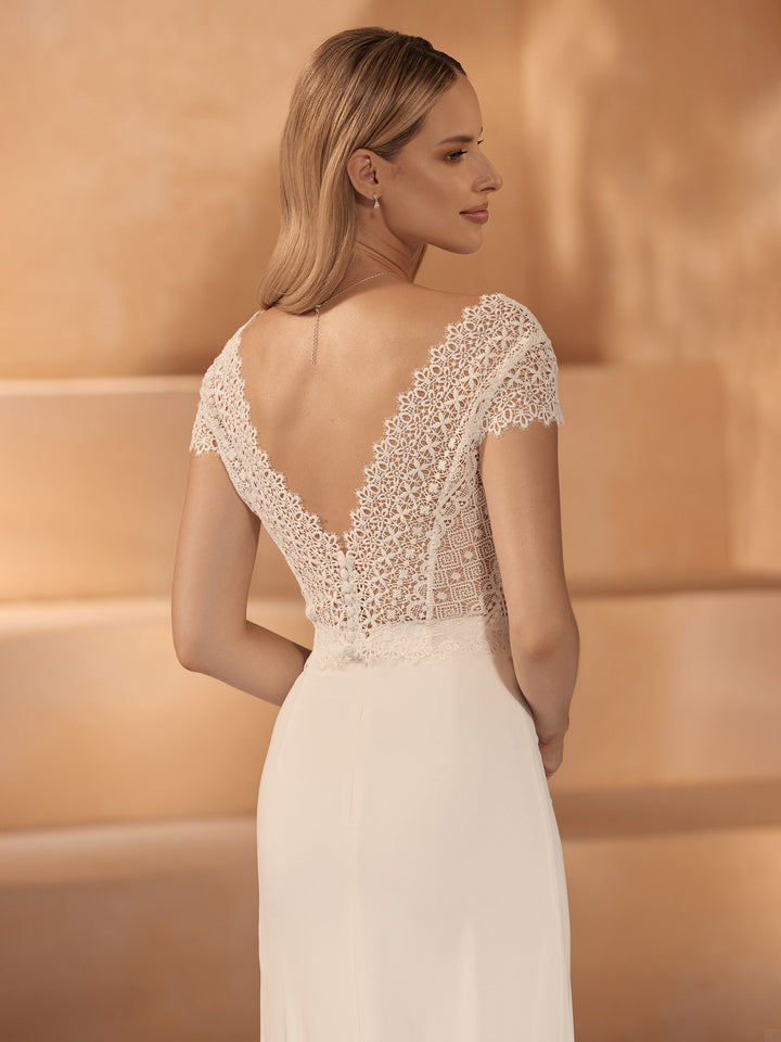 TOP DE MARIÉE E446 EN DENTELLE IVOIRE – VUE DE DOS Bianco Evento