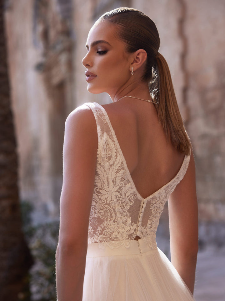 Top de mariée E466 ivoire, vue complémentaire du dos boutonné Bianco Evento
