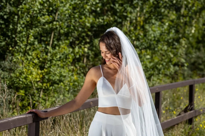 Top de mariée Efez B92 crêpe col V fines bretelles Novias vue 4