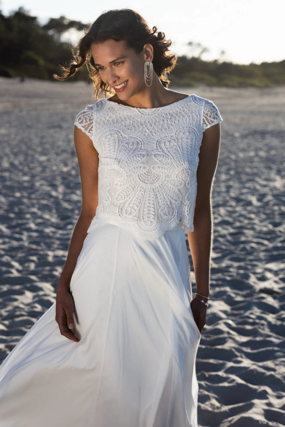 Top de mariée Ella BK115 dentelle sequins mancherons Novias vue 5