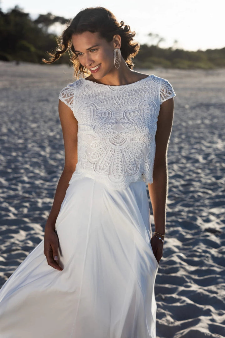 Top de mariée Ella BK115 dentelle sequins mancherons Novias vue 5