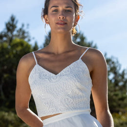 Top de mariée Emporio BK119 – dentelle à sequins – fines bretelles