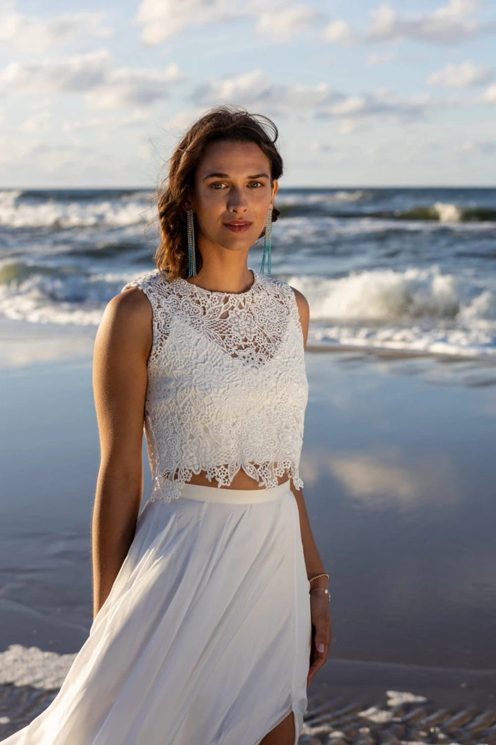 Top de mariée Eneida BK120 guipure dos boutonné fendu Novias vue 3