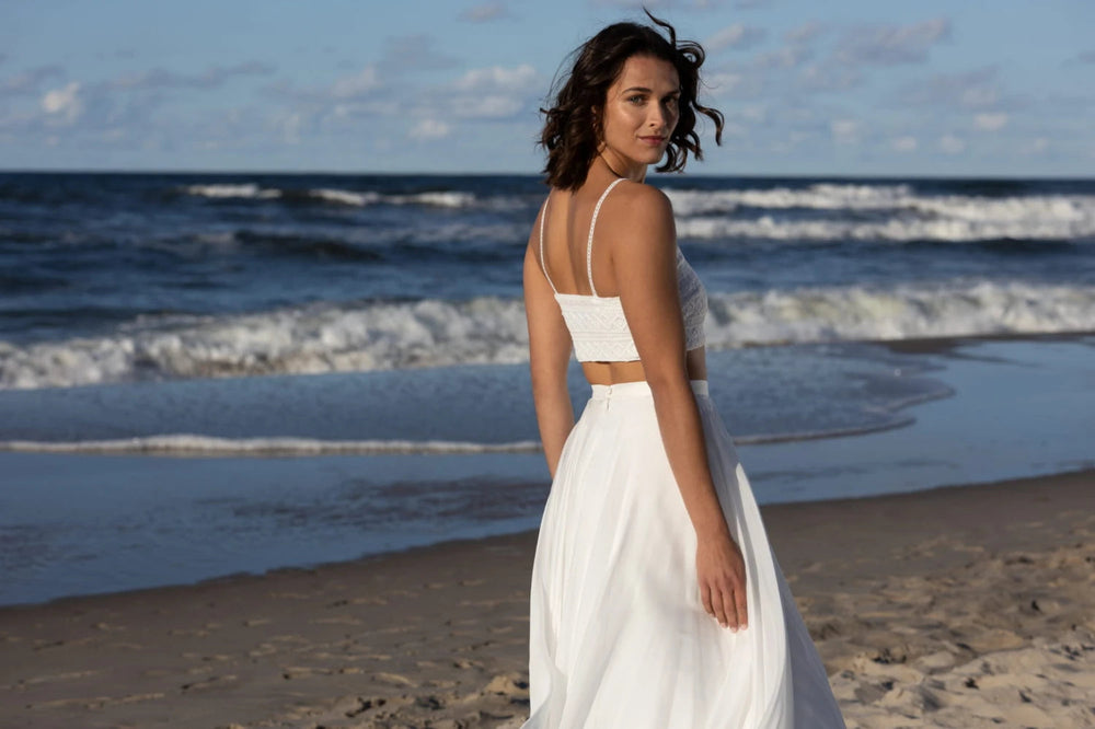 Top de mariée Epifania BK121 dentelle bohème fines bretelles Novias vue 3